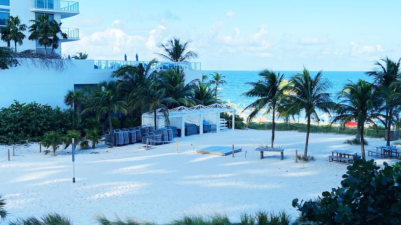Imagen de la habitación del Hotel Hyde Beach Resort Rentals. Foto 13