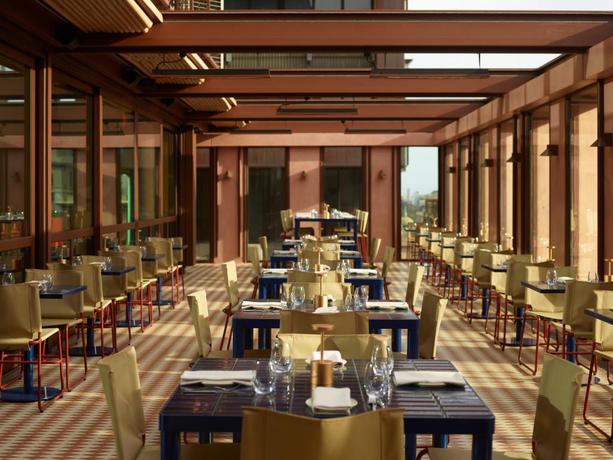 Imagen del bar/restaurante del Hotel Hyde Melbourne Place. Foto 4