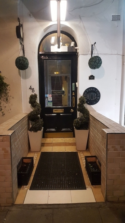 Imagen de los interiores del Hotel Hyde Park Court. Foto 19