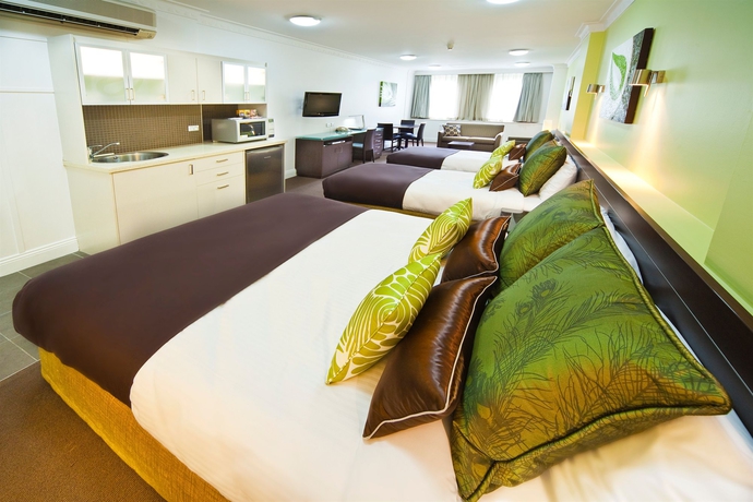 Imagen de la habitación del Hotel Hyde Park Inn. Foto 14