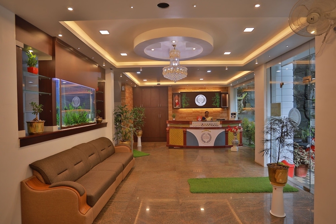 Imagen de los interiores del Hotel Hydel Palace. Foto 19