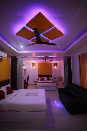 Imagen de la habitación del Hotel Hydel Palace. Foto 11