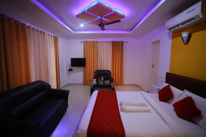 Imagen de la habitación del Hotel Hydel Palace. Foto 13