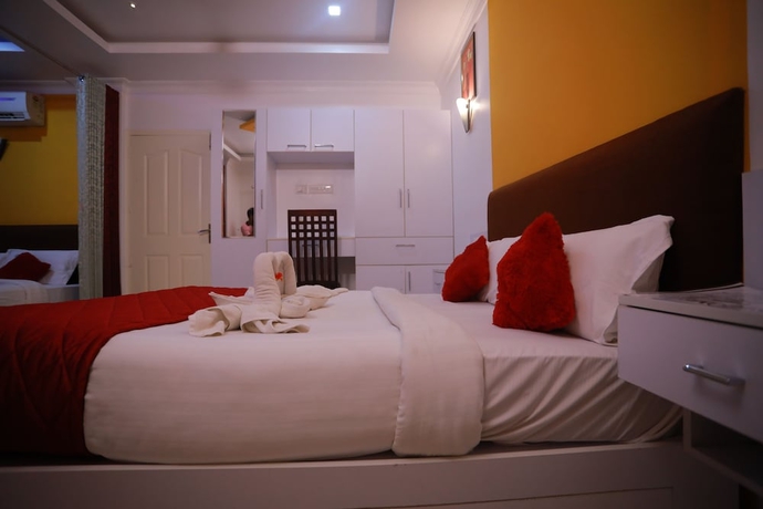 Imagen de la habitación del Hotel Hydel Palace. Foto 14