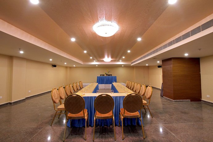Imagen general del Hotel Hyderabad Grand. Foto 1