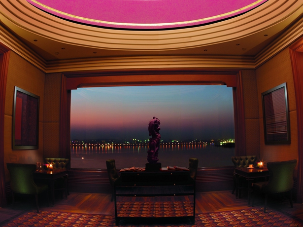 Imagen de los interiores del Hotel Hyderabad Marriott and Convention Centre. Foto 16