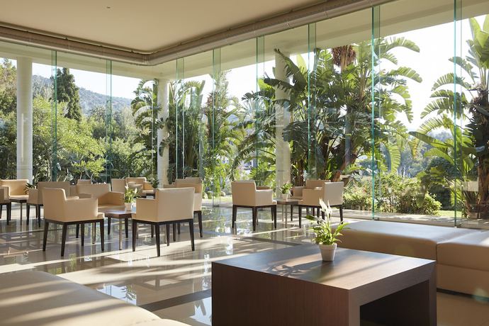 Imagen de los interiores del Hotel Hydra Beach Resort. Foto 20