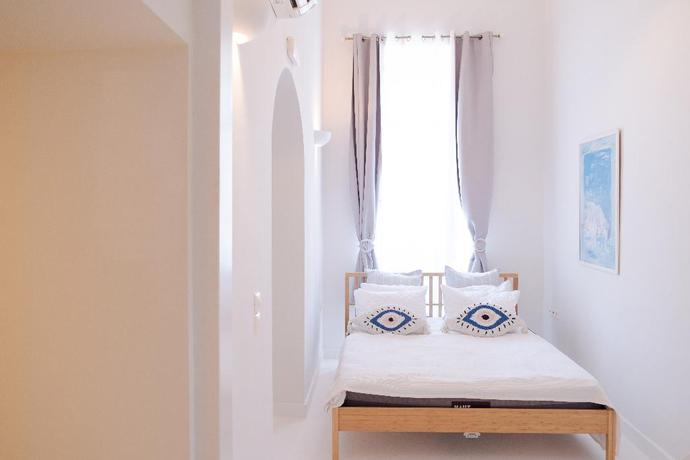 Imagen de la habitación del Hotel Hydra, Hydra. Foto 6