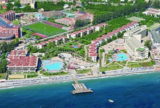 Imagen general del Hotel Hydros Beach Resort. Foto 1