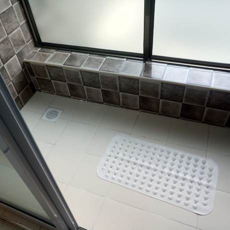 Imagen de la habitación del Hotel Hylise. Foto 8