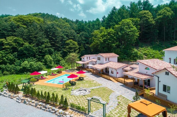 Imagen general del Hotel Hyovely House. Foto 6