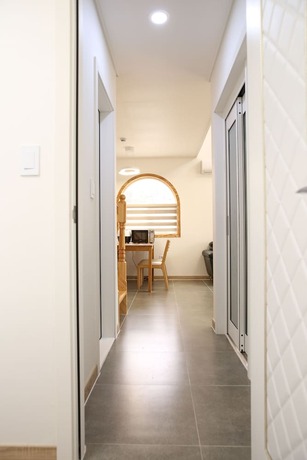 Imagen general del Hotel Hyovely House. Foto 7