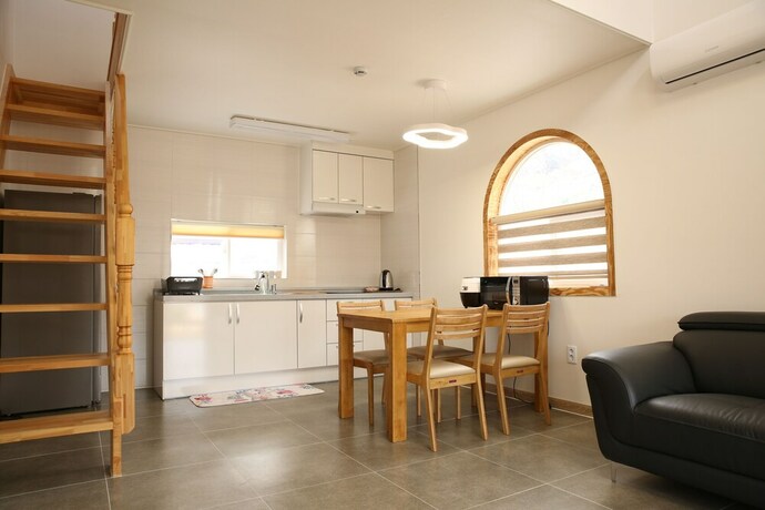 Imagen de la habitación del Hotel Hyovely House. Foto 15