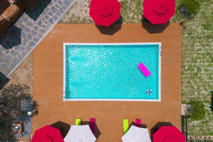 Imagen de la piscina del Hotel Hyovely House. Foto 25