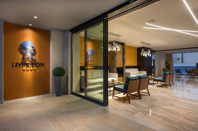 Imagen de los interiores del Hotel Hyperion City. Foto 6