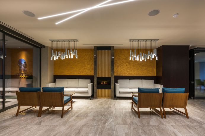 Imagen de los interiores del Hotel Hyperion City. Foto 7
