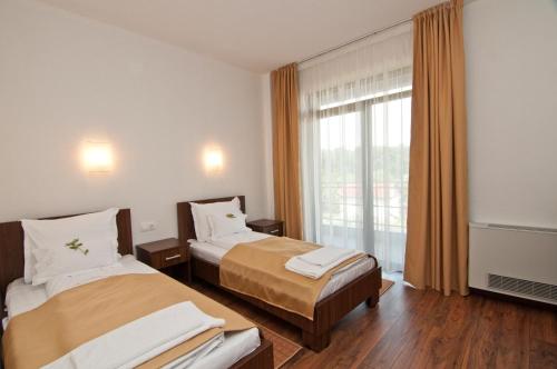 Imagen de la habitación del Hotel Hyperion. Foto 6