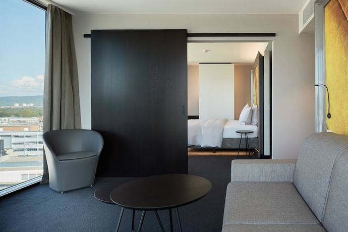Imagen de la habitación del Hotel Hyperion Hotel Basel. Foto 7