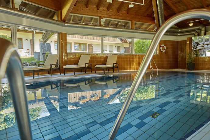 Imagen de la piscina del Hotel Hyperion Hotel Garmisch-Partenkirchen. Foto 17