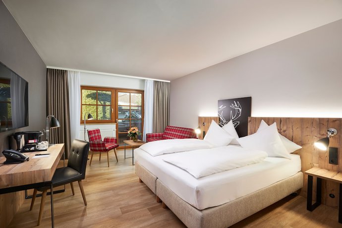 Imagen de la habitación del Hotel Hyperion Hotel Garmisch-Partenkirchen. Foto 9