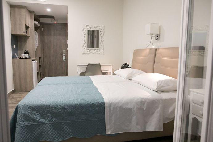 Imagen de la habitación del Hotel Hyperion Kalymnos. Foto 10