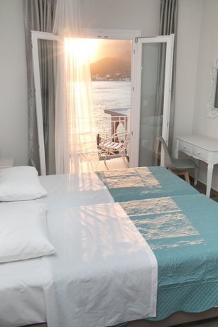 Imagen de la habitación del Hotel Hyperion Kalymnos. Foto 13