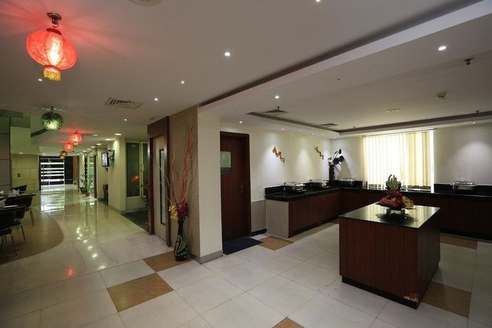 Imagen del bar/restaurante del Hotel Hyphen Business. Foto 4