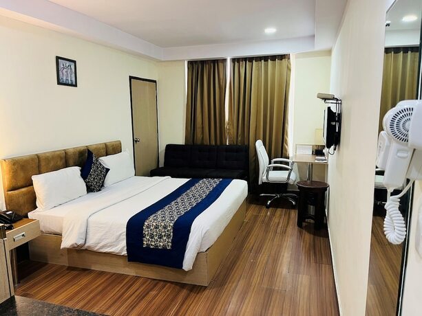 Imagen general del Hotel Hyphen Grand Hotel. Foto 7