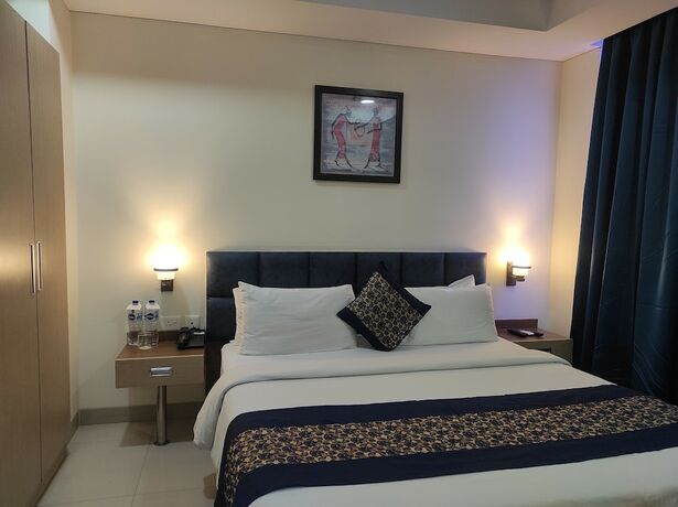 Imagen general del Hotel Hyphen Grand Hotel. Foto 10