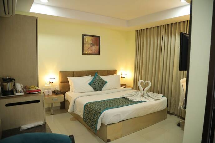 Imagen de la habitación del Hotel Hyphen Grand Hotel. Foto 20