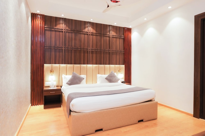 Imagen de la habitación del Hotel Hyphen Premier Meerut. Foto 11