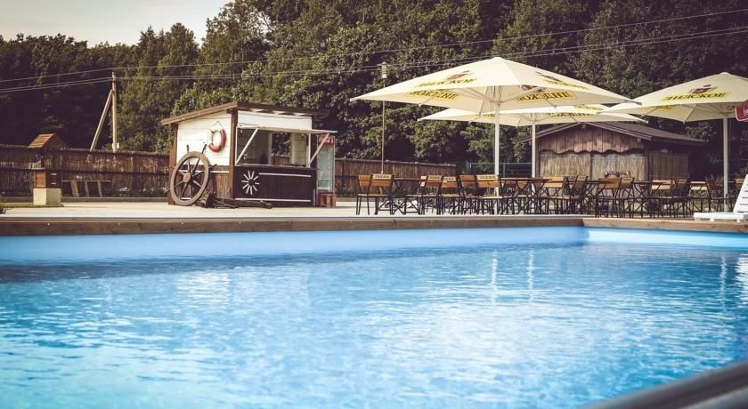 Imagen de la piscina del Hotel Hytoryanka. Foto 18