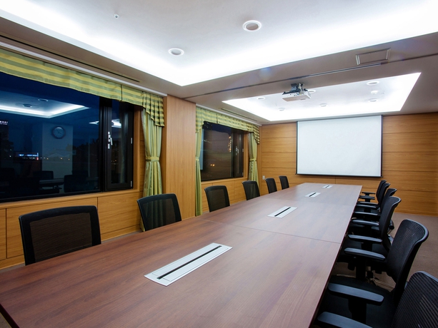 Imagen de los interiores del Hotel Hyundai By Lahan Ulsan. Foto 14