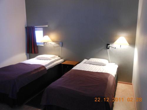 Imagen de la habitación del Hotel Hyv&auml;ril&auml; Holiday-and Youth Centre. Foto 6