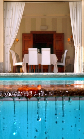 Imagen de la piscina del Hotel I Baloss di Poggio Radicati. Foto 14