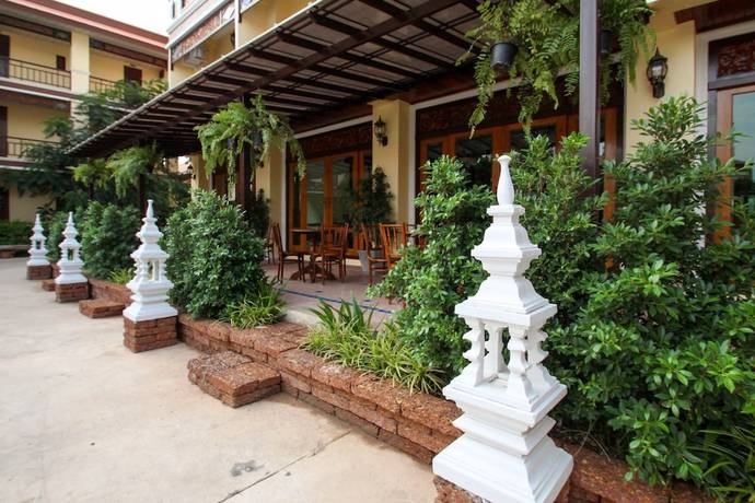 Imagen de los exteriores del Hotel I Boutique. Foto 13