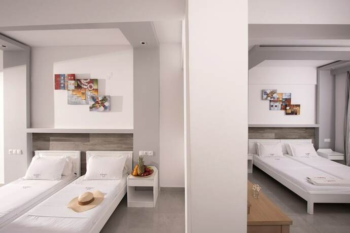 Imagen de la habitación del Hotel I Candy \'\'By Estia\'\'. Foto 17