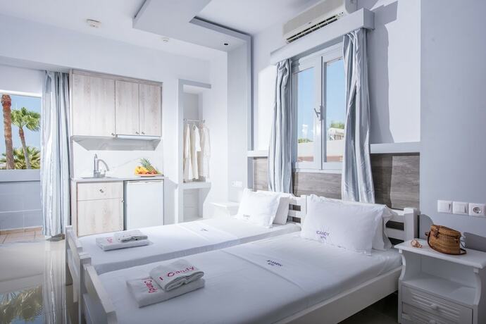 Imagen de la habitación del Hotel I Candy \'\'By Estia\'\'. Foto 18