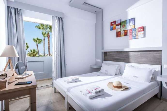 Imagen de la habitación del Hotel I Candy \'\'By Estia\'\'. Foto 19
