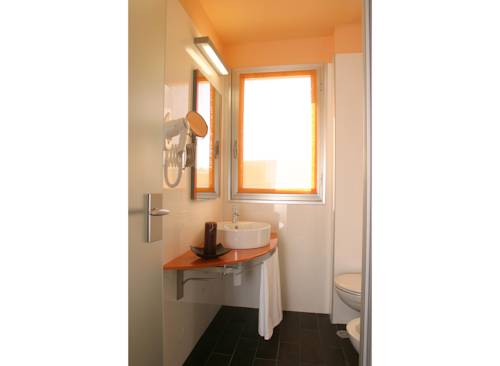 Imagen de la habitación del Hotel I Cedri. Foto 3