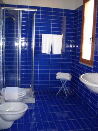 Imagen de la habitación del Hotel I Colori. Foto 15