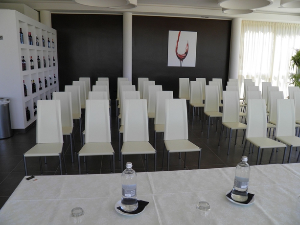 Imagen de los interiores del Hotel I Crespi. Foto 13