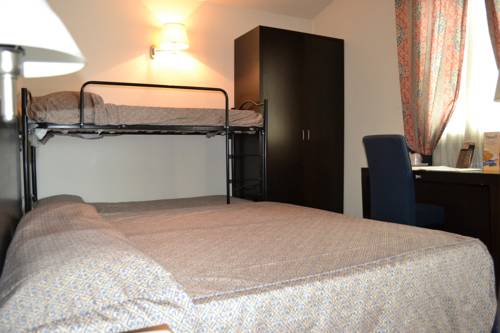 Imagen de la habitación del Hotel I' Fiorino. Foto 10