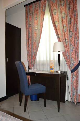 Imagen de la habitación del Hotel I' Fiorino. Foto 15