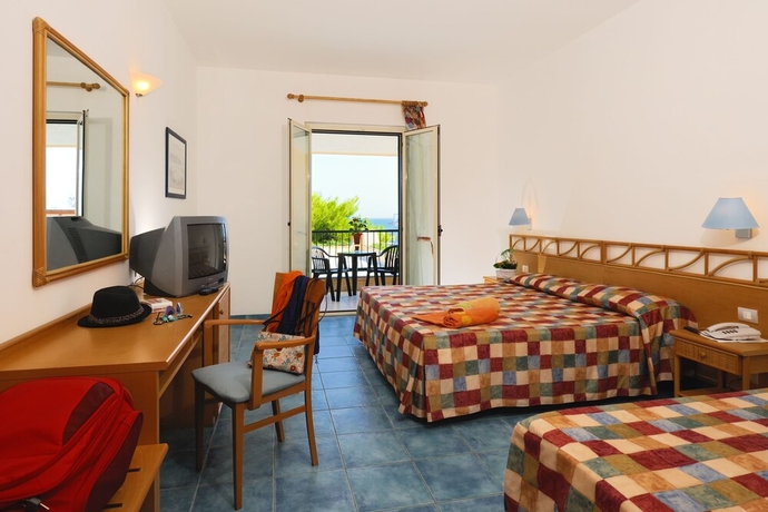 Imagen de la habitación del Hotel I Melograni. Foto 8