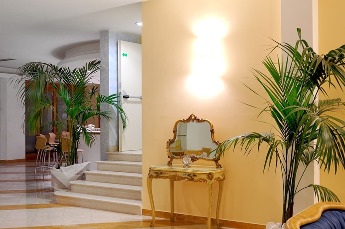 Imagen de los interiores del Hotel I Melograni. Foto 19