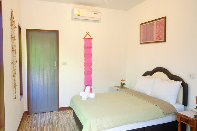 Imagen de la habitación del Hotel I Na Seaview. Foto 17