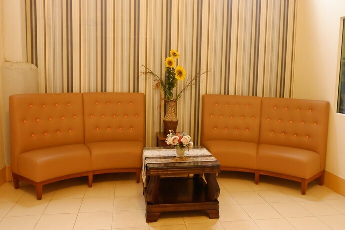 Imagen de los interiores del Hotel I Na Seaview. Foto 35