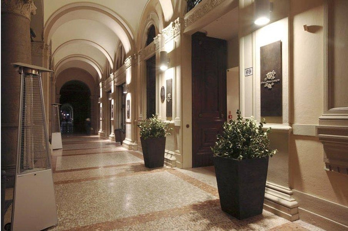 Imagen de los interiores del Hotel I Portici. Foto 16