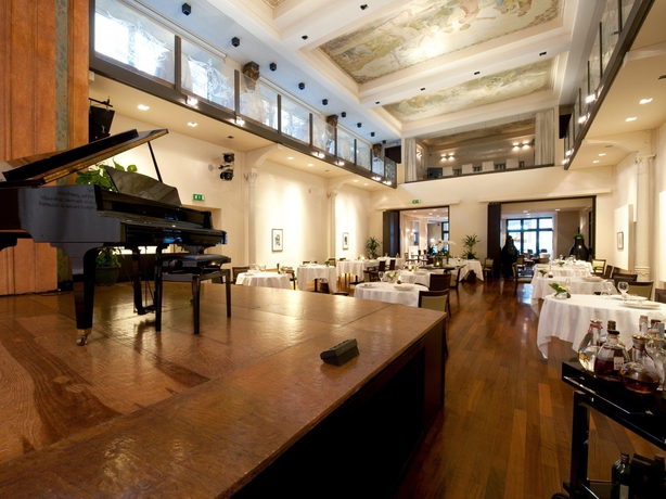 Imagen del bar/restaurante del Hotel I Portici. Foto 10